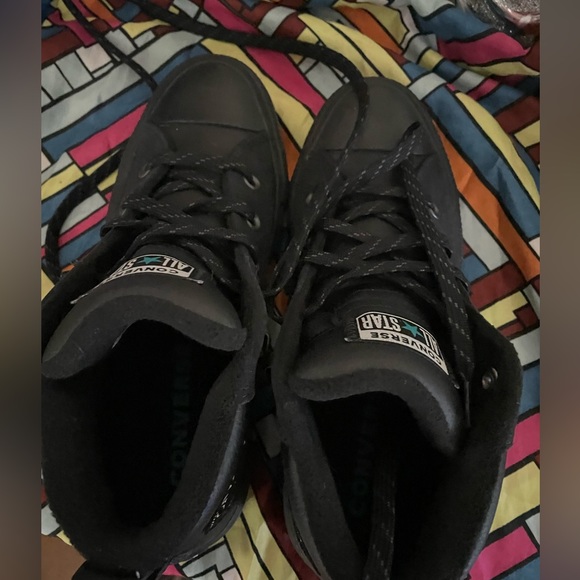 Converse high top all black sneakers - Picture 6 of 6